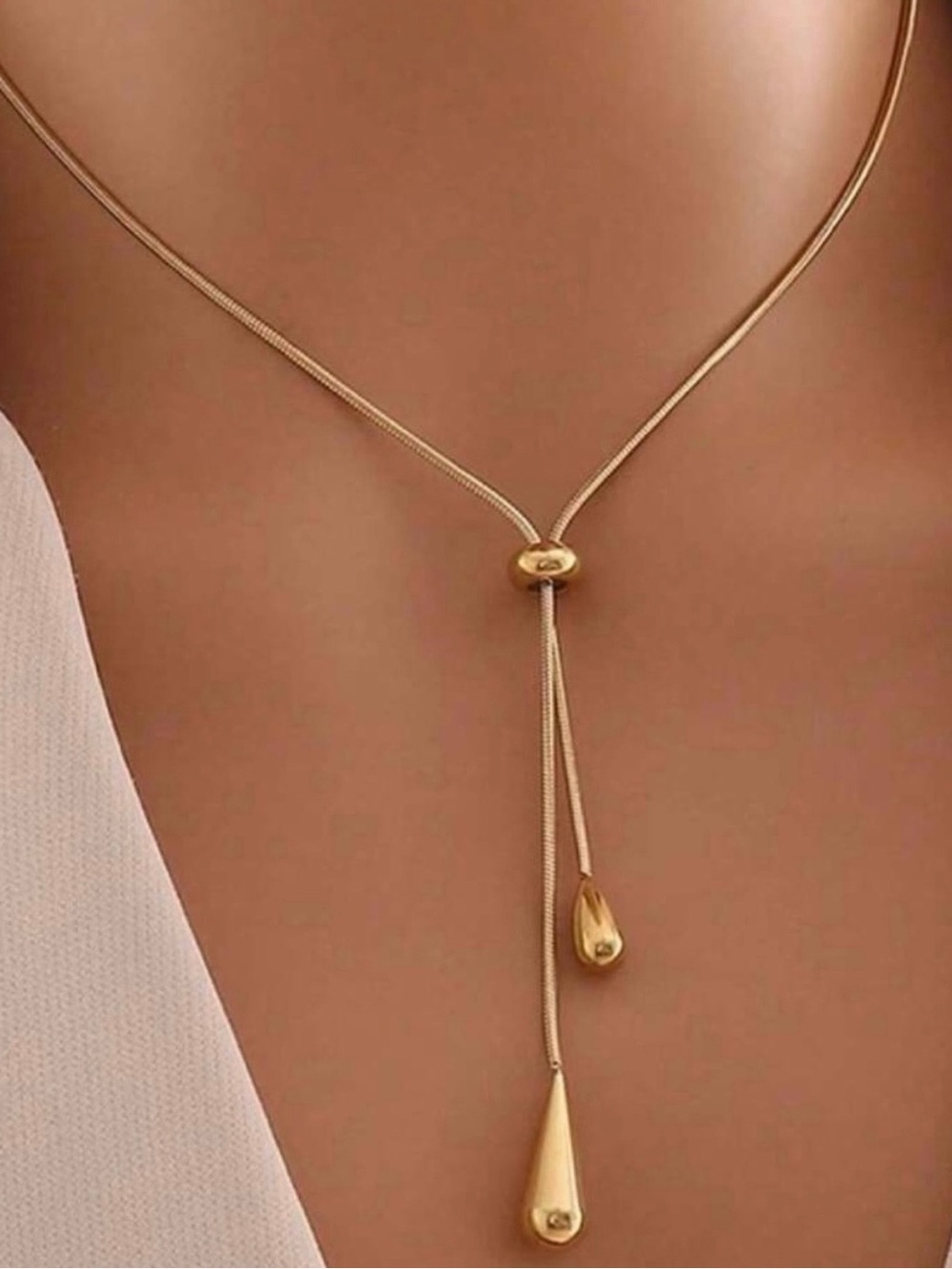 Gold Lariat Necklace with Teardrop Pendants